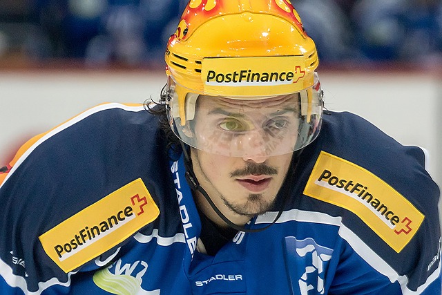 少球队和球 少球队和球