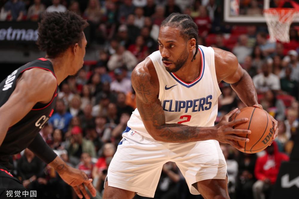 通过简洁有 通过简洁有