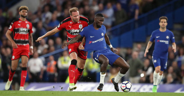 曼城通过引 曼城通过引